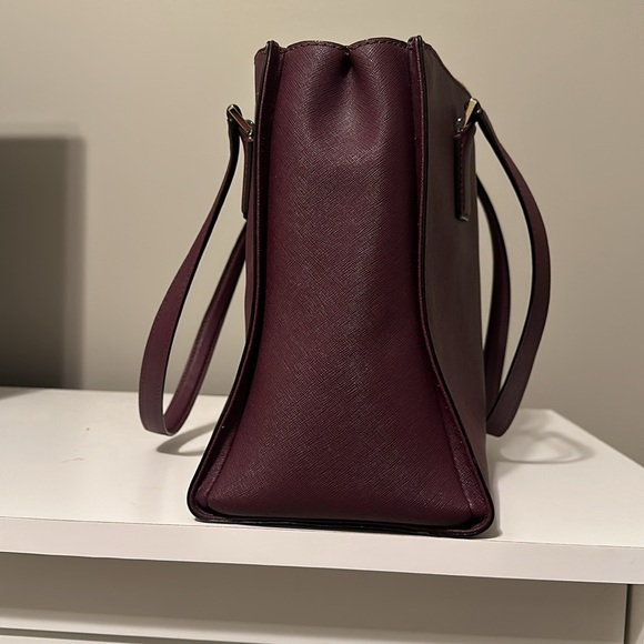 Kate Spade large handbag in great used condition - Picture 6 of 7